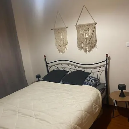 House With Garden Sleeps 6 * Makrygialos