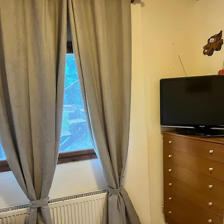 House With Garden Sleeps 6 Casa de Férias