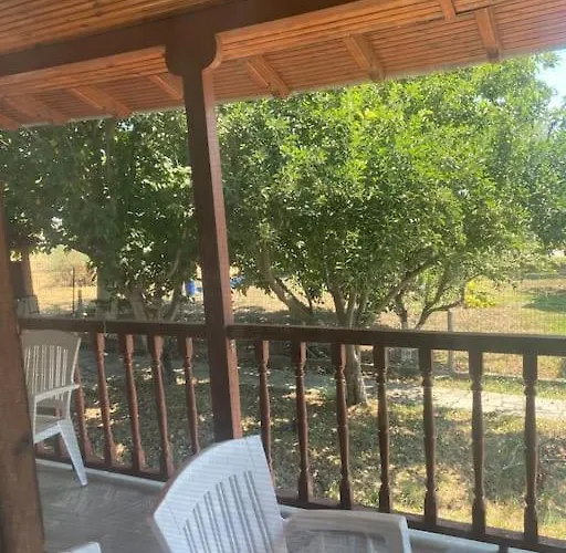 Casa de Férias House With Garden Sleeps 6 *