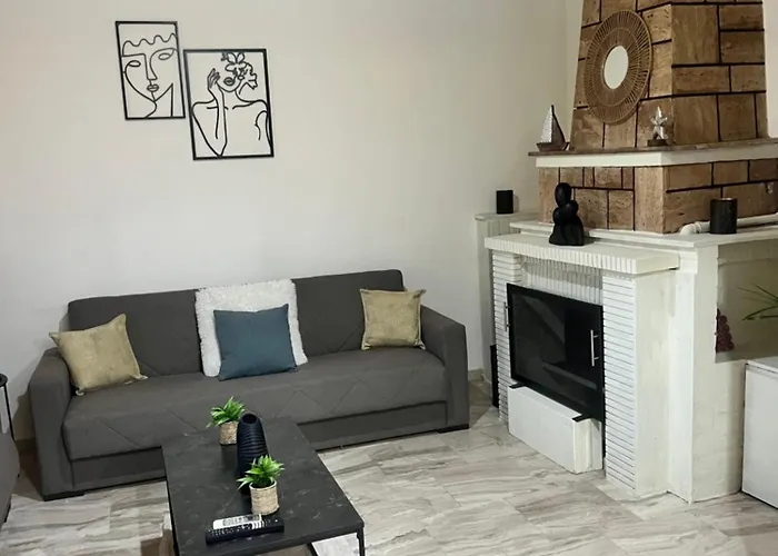 Casa de Férias House With Garden Sleeps 6